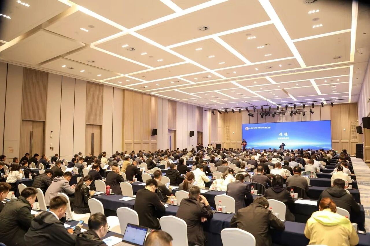 8716896b638f762cc75c768acac6e415.jpg 8716896b638f762cc75c768acac6e415.jpg